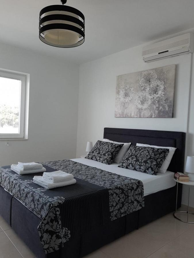 Apartments Duće 외부 사진